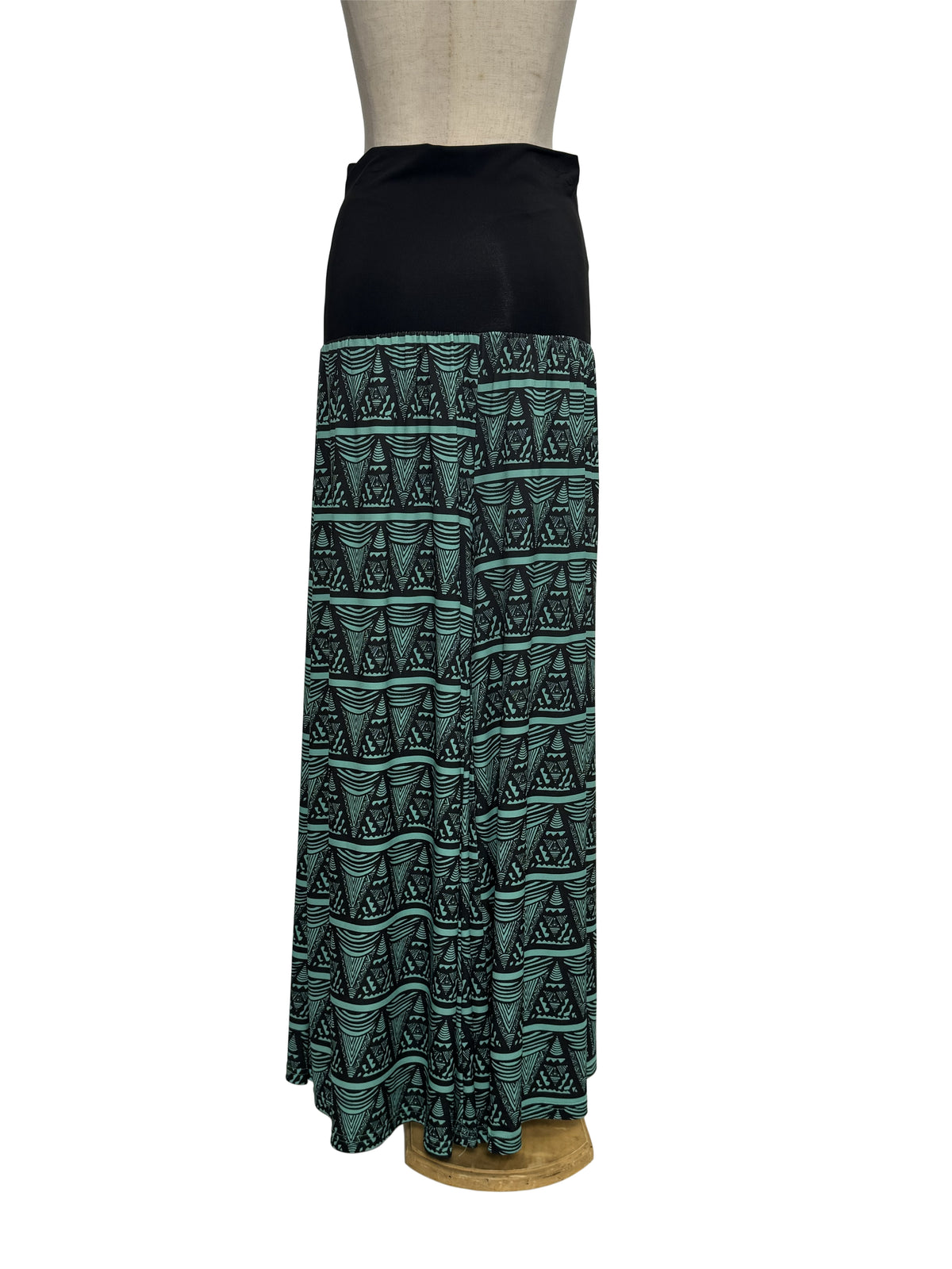 【LAHAINAMOON】スカパン_lahaina-0006-tapa-triangle-green